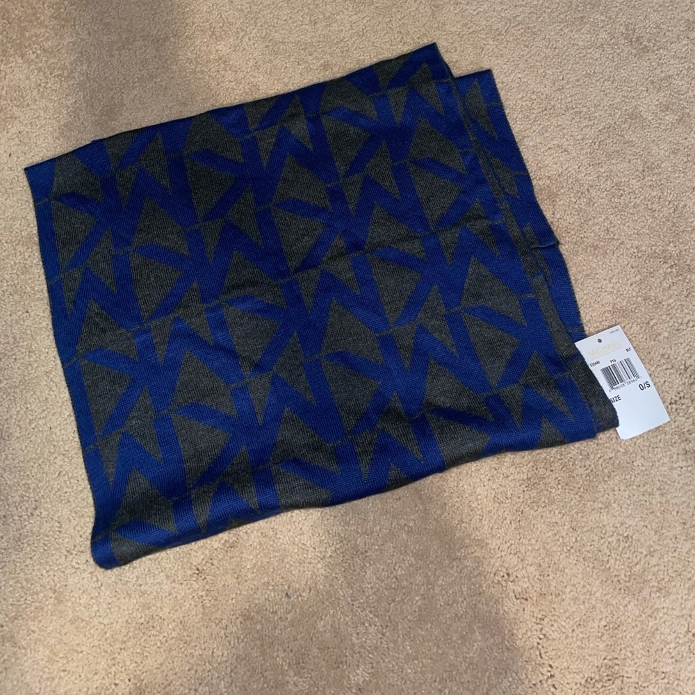 Michael Kors Infinity Scarf
